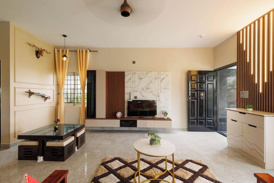 Apartment (1 Bedroom) | Living area | TV
