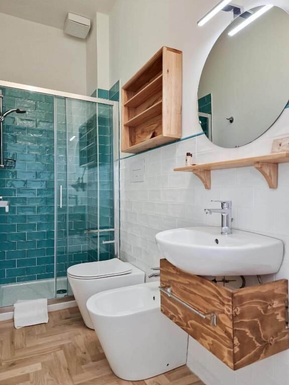 Deluxe Double Room, Balcony, City View | Bathroom | Bidet