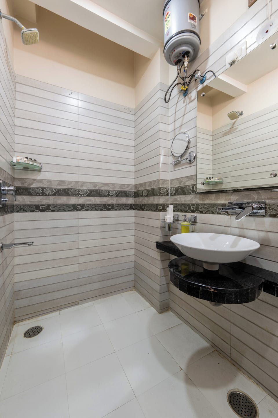 Classic Studio | Bathroom