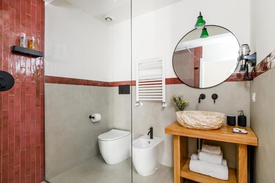 Double Room, Balcony, City View | Bathroom