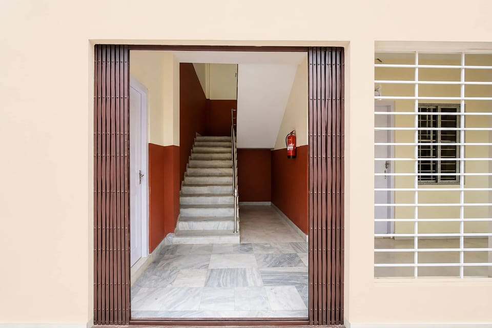 House | Reception