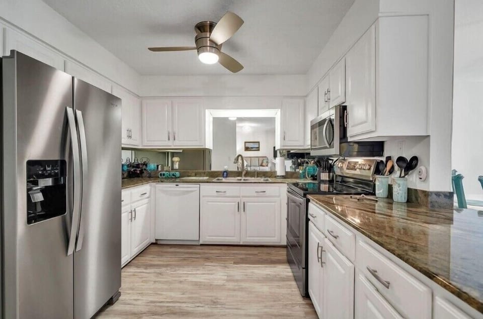 Kitchen with Granite and Stainless Appliances