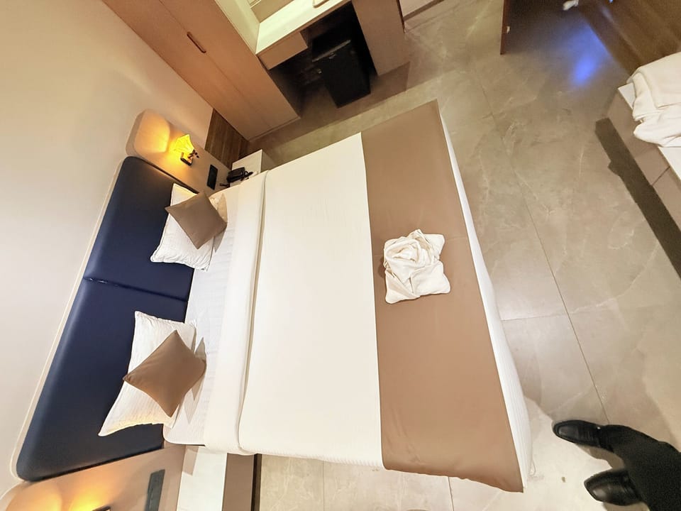 Standard Room | Desk, laptop workspace, WiFi (free)