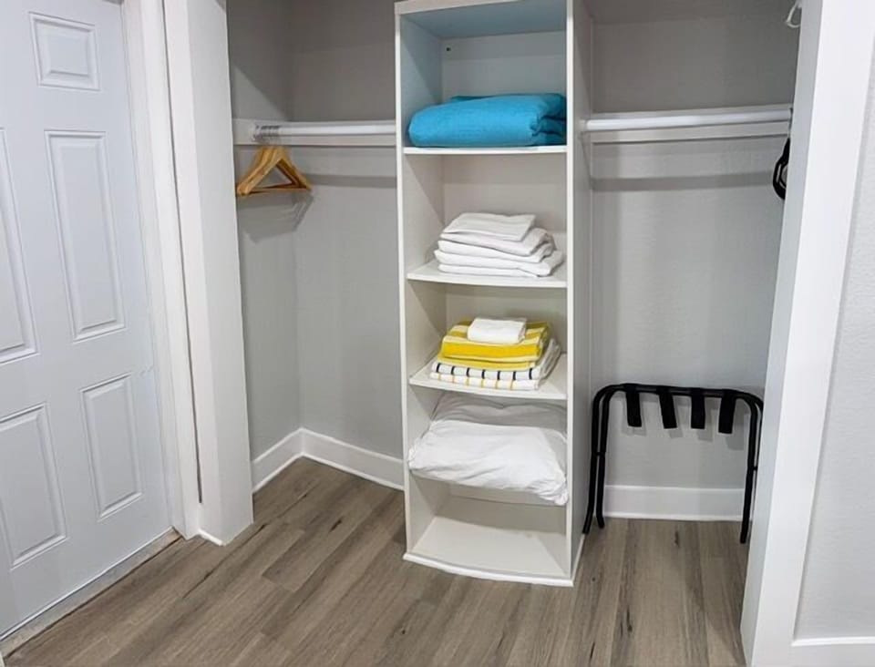Private bedroom with King bed and closet space, extra bed linens provided!