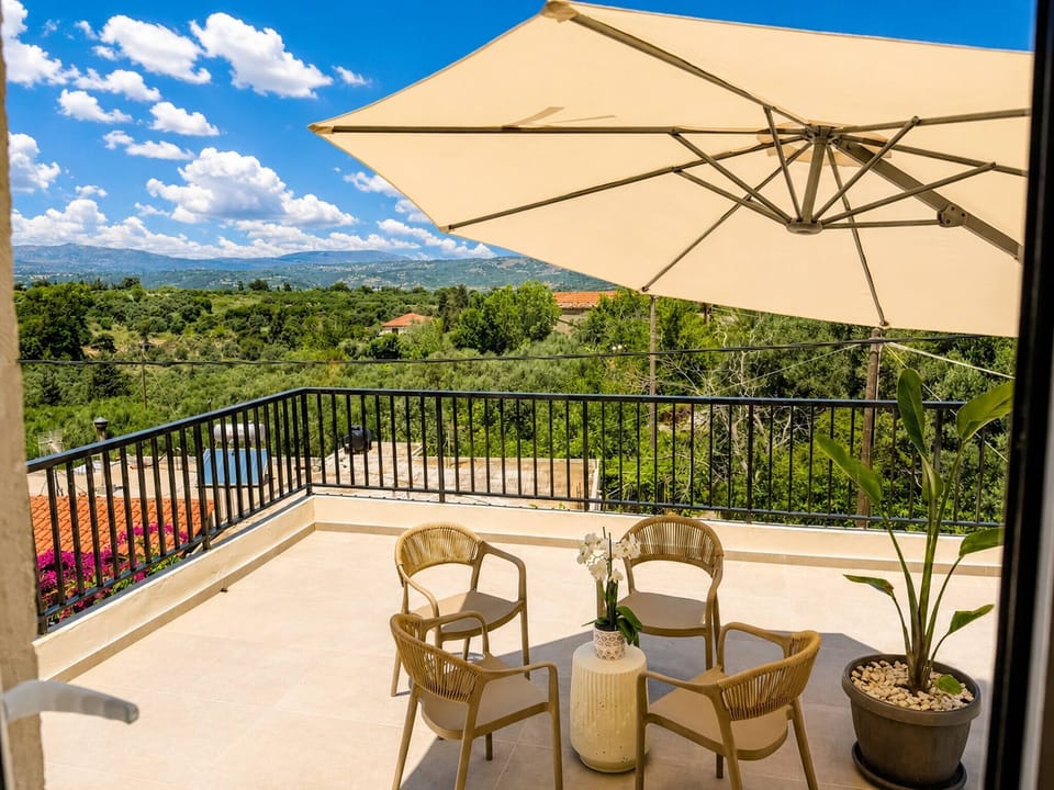 House, 2 Bedrooms, Smoking, Balcony | Balcony
