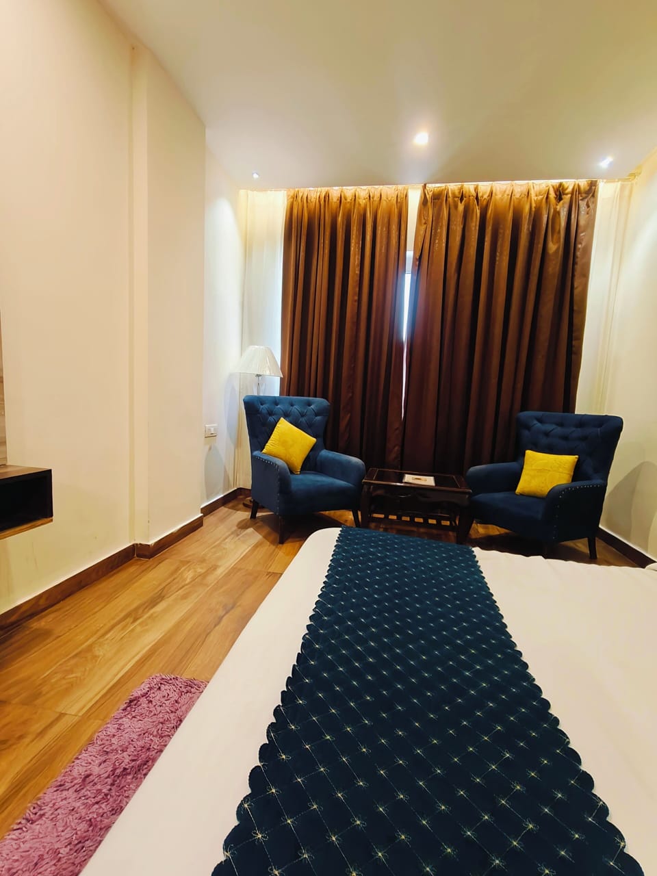 Superior Double Room | Desk, laptop workspace, WiFi (free)