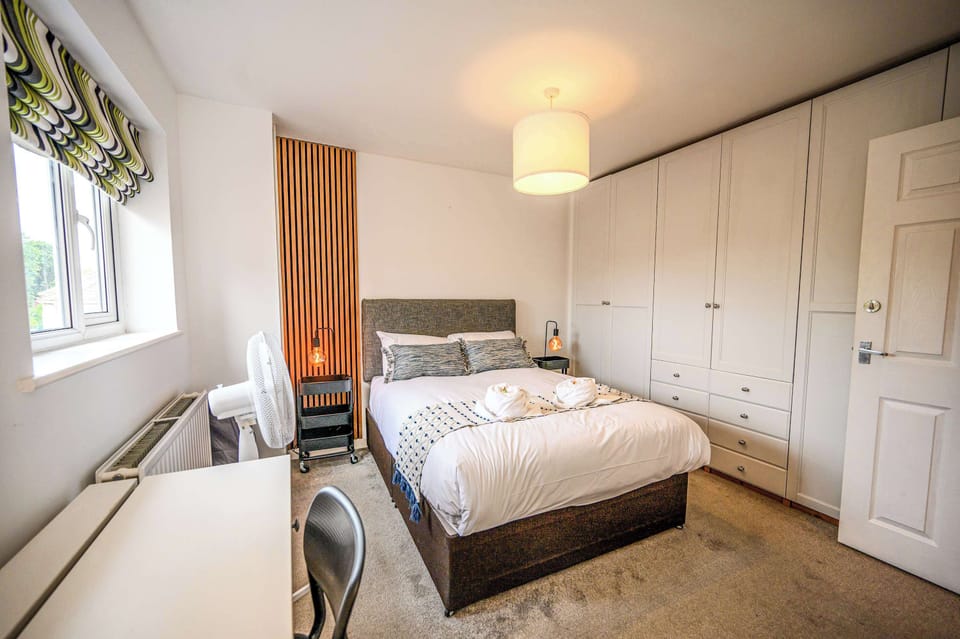 Bedroom 1 with en-suite bathroom