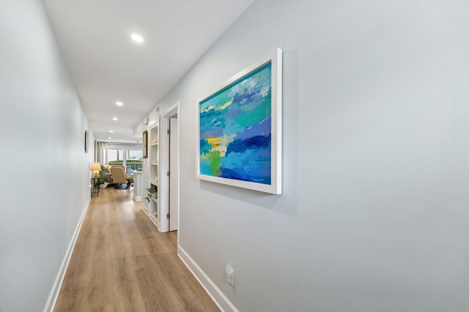 Condo, 2 Bedrooms | Interior