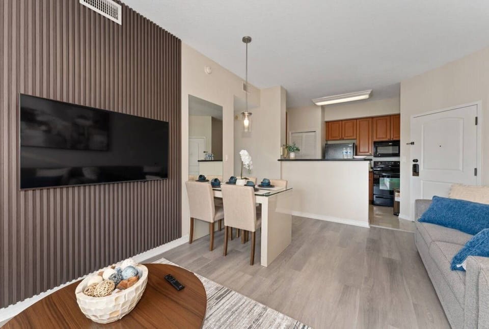 Communal lounge / TV room,Living Room