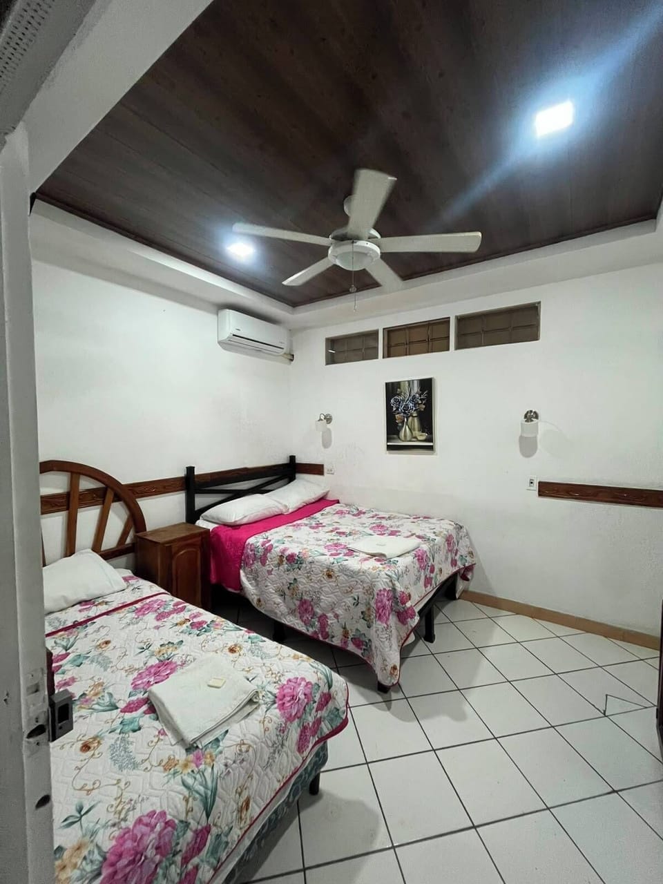 Classic Double or Twin Room, Multiple Beds | WiFi (free)