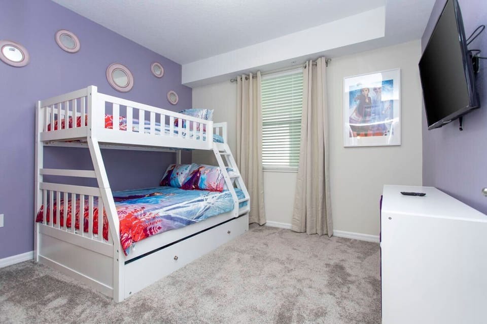 2 bedrooms
