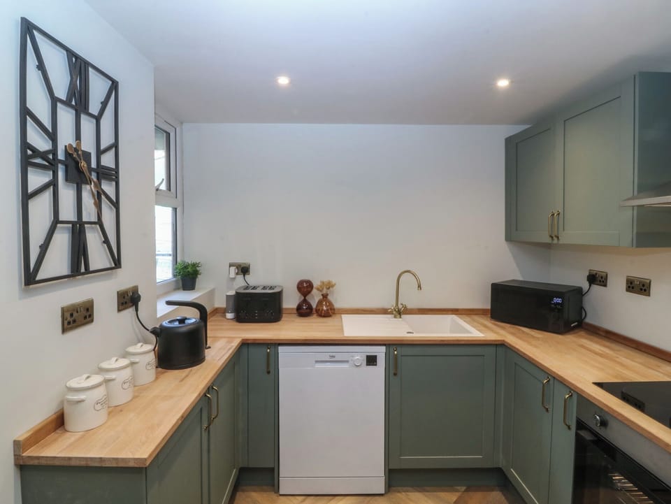 Cottage | Interior