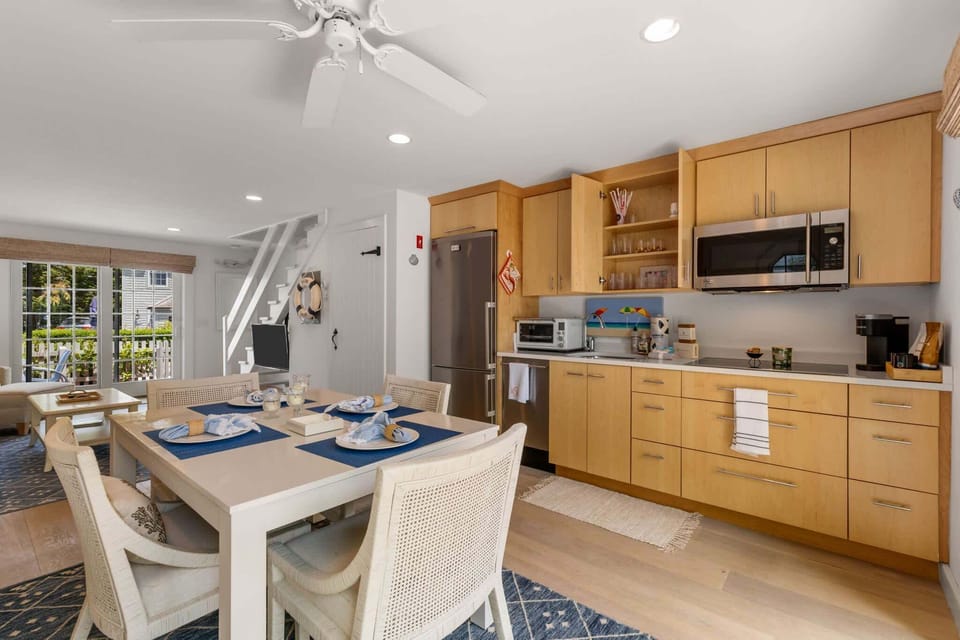 House, Multiple Beds, Garden View (Hydrangea Lane Beach) | Private kitchen