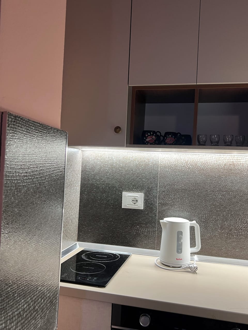 Shared fridge, microwave