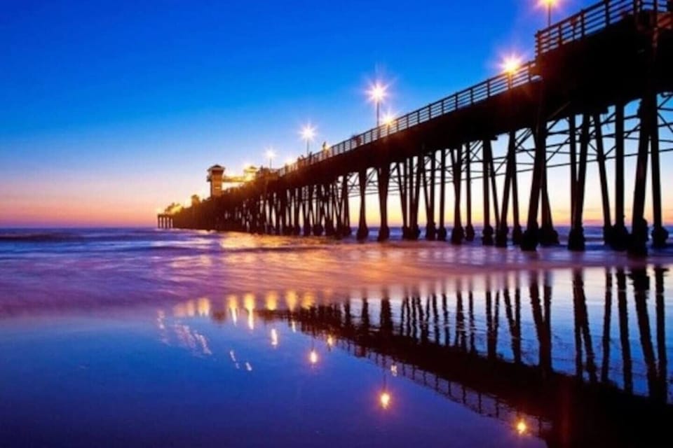 Oceanside Pier (10 minute walk)