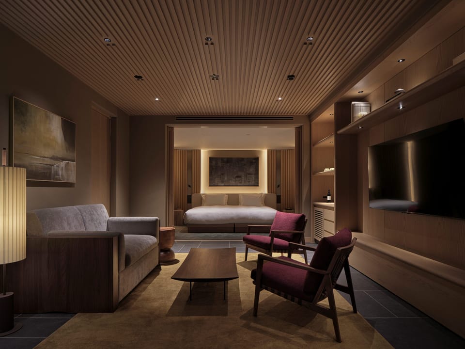  Essence Suite Room, Non Smoking | In-room safe, desk, laptop workspace, iron/ironing board (on request)