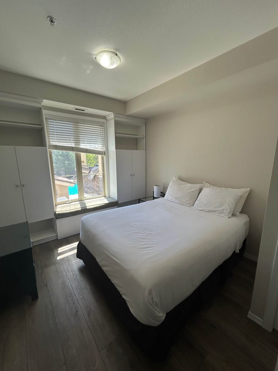 1422 Den/Third Bedroom