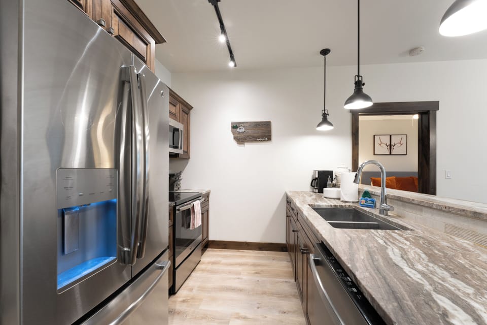 Stainless steel appliances in the kitchen | Interior