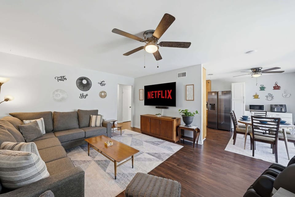 Movie night ready 🎬🛋️