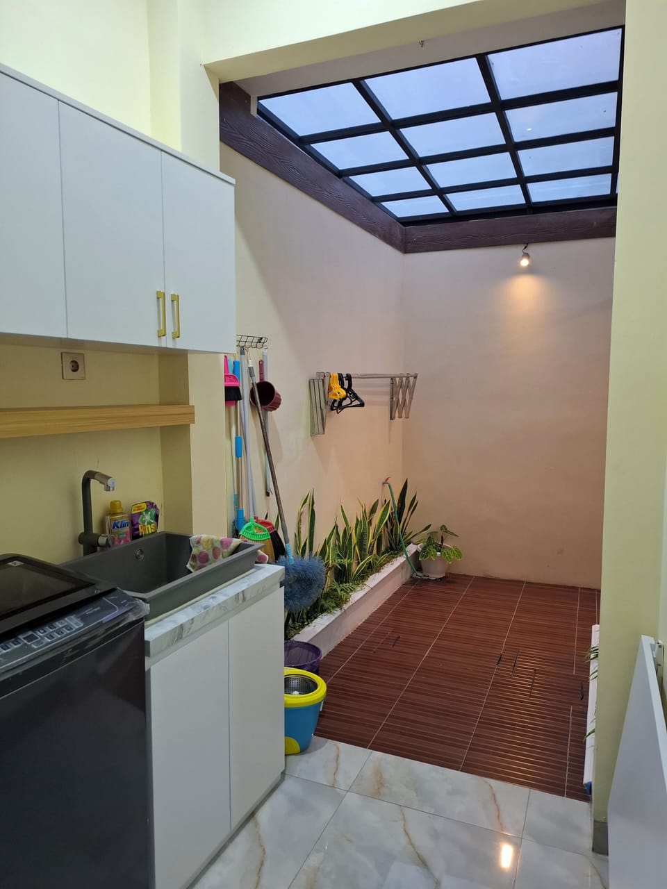 Deluxe Room, Balcony | Interior