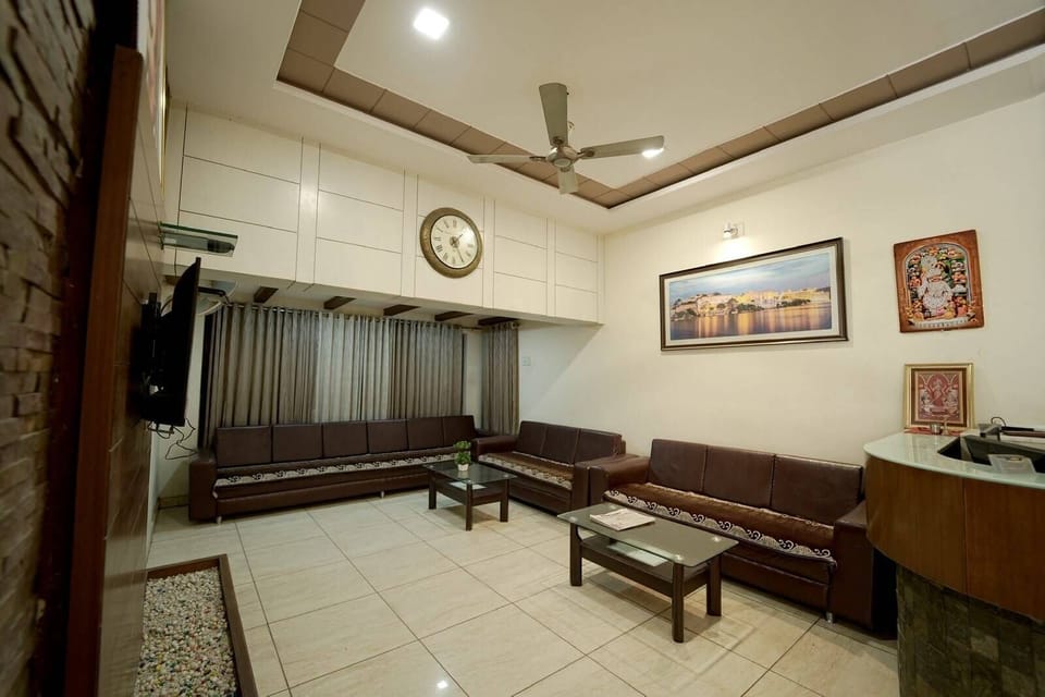 Superior Room | Living area