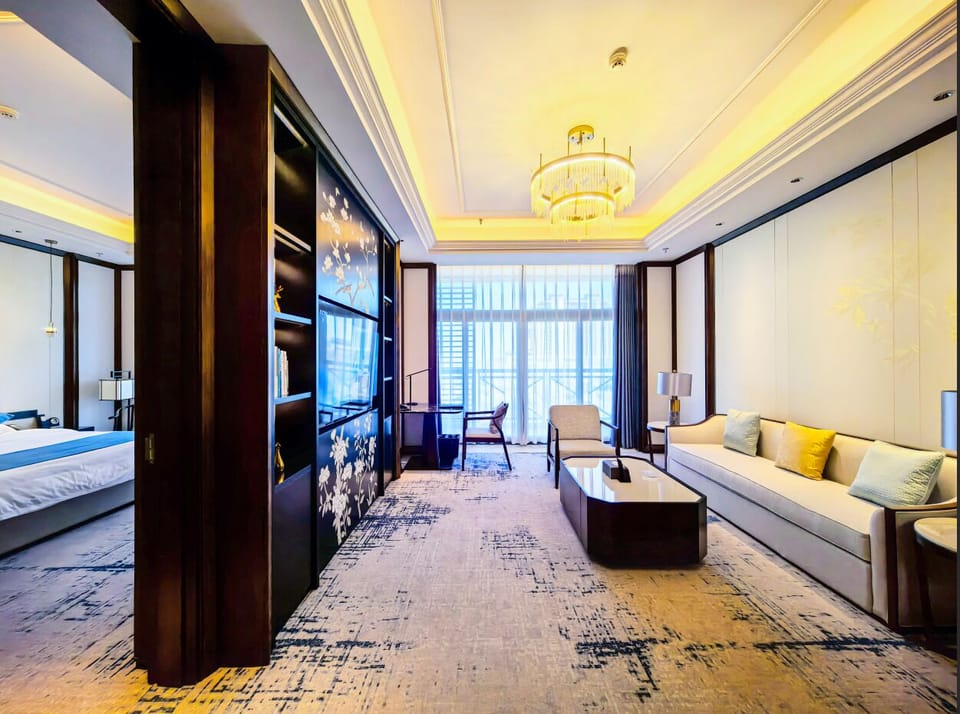 Family Suite, Balcony, Park View | Desk, laptop workspace, blackout drapes, WiFi (free)