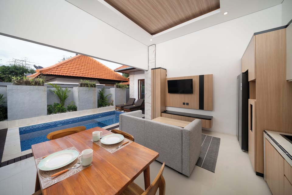 Villa, 1 Bedroom, Private Pool | Dining