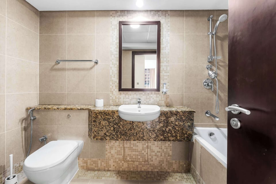 Bedroom 2 Ensuite Bathroom