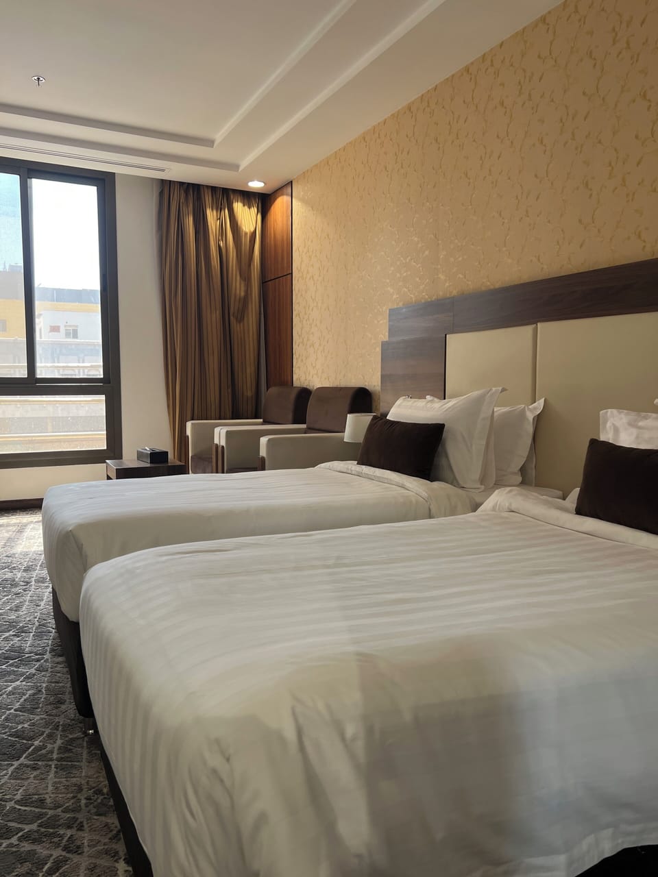 Premium bedding, minibar, in-room safe, soundproofing