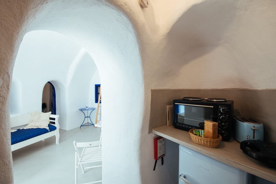 Standard Villa, Ensuite, Sea View (Blu Bianco) | 1 bedroom, in-room safe, soundproofing, iron/ironing board