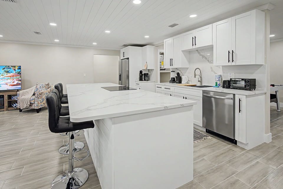 Moonlight Bay Fully Equipped Kitchen