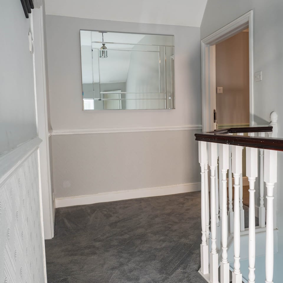 E0242287 1111