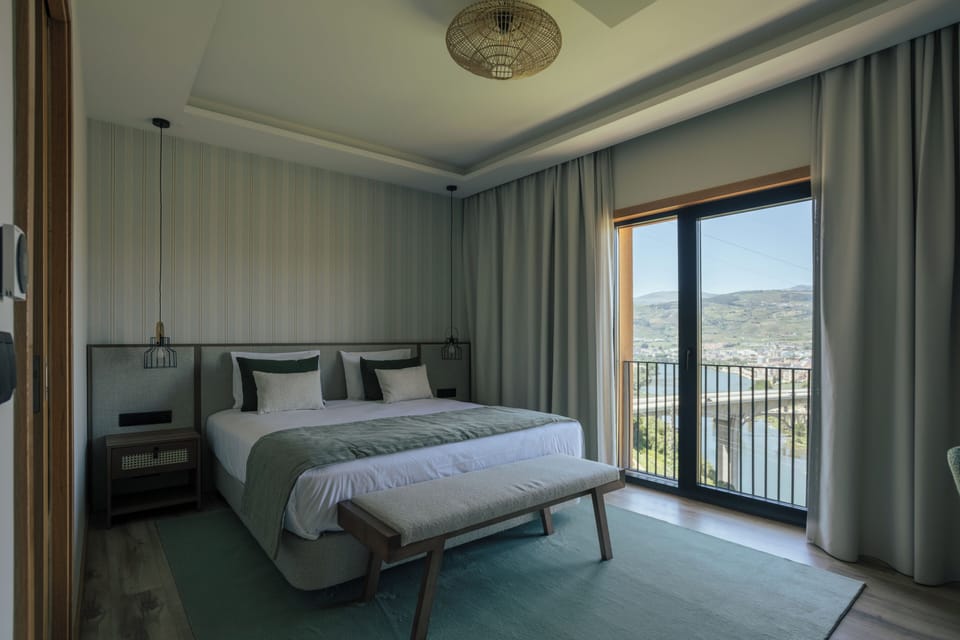 Deluxe Double Room, River View | Desk, laptop workspace, WiFi (free)