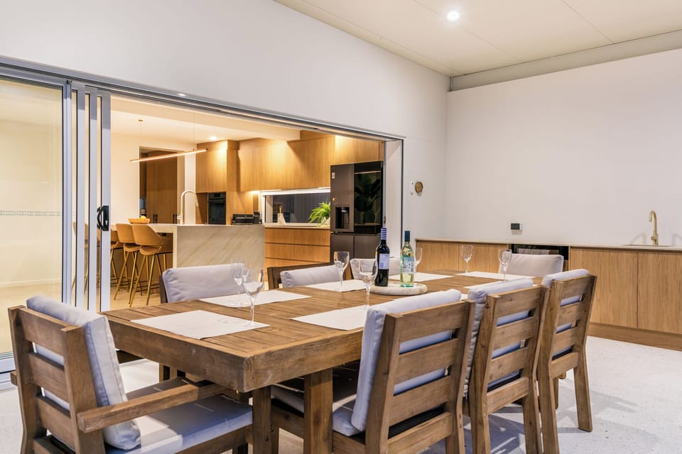 Outdoor dining and BBQ area