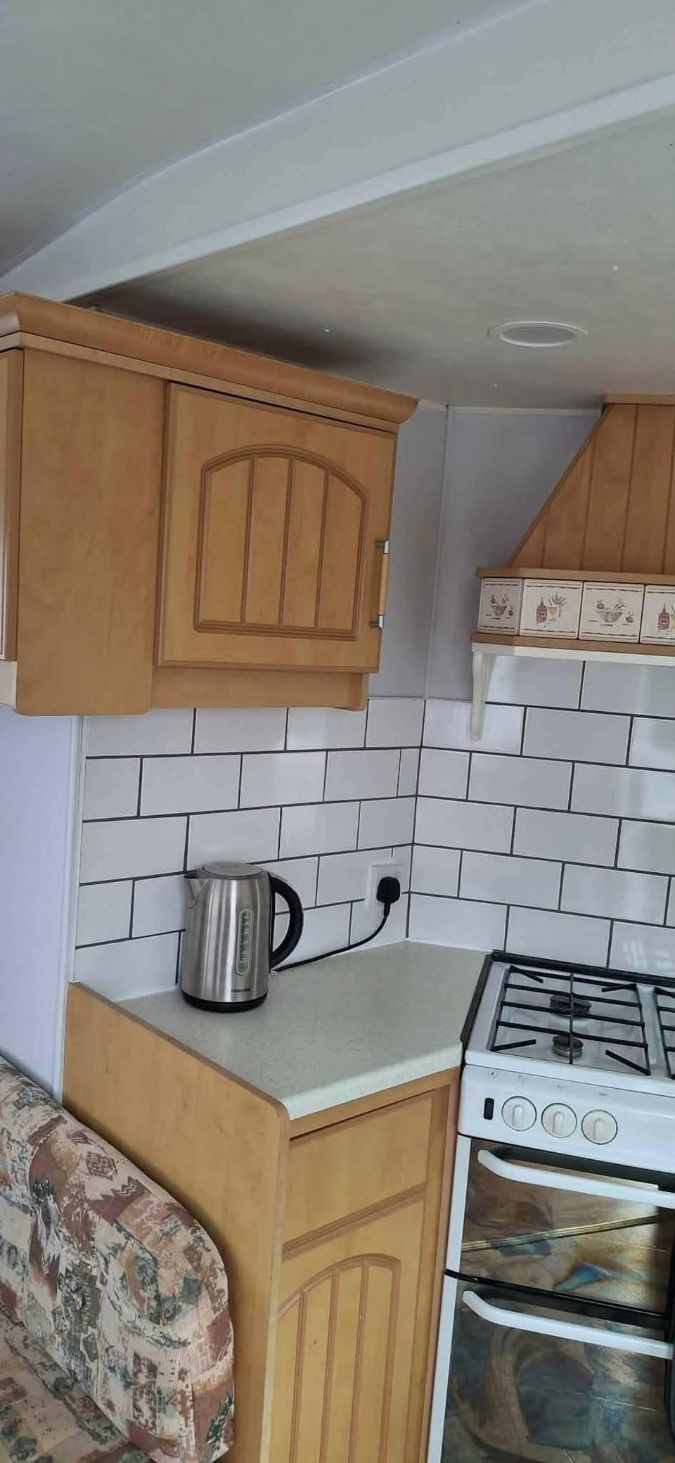 Microwave, oven, stovetop, electric kettle
