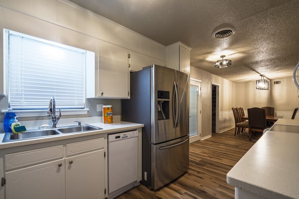 Large Kitchen