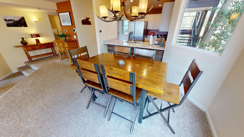 Dining Table for 6, Kitchen Bar for 2 - Dining Table for 6, Kitchen Bar for 2