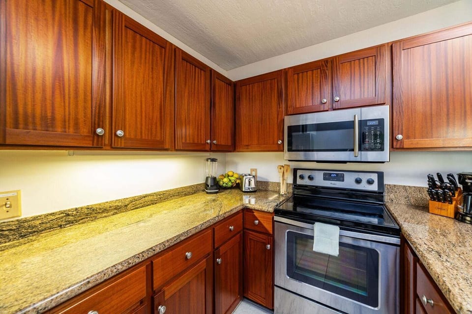 Includes fridge, oven, dishwasher, microwave, coffee maker, toaster, electric water kettle, rice maker, blender.