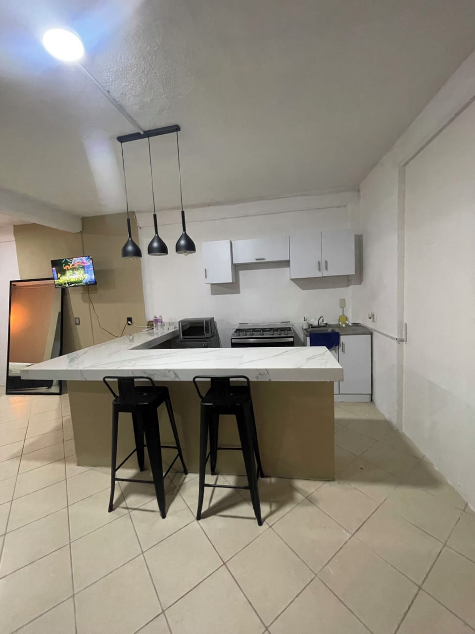 Comfort Apartment, Mountain View | Private kitchen