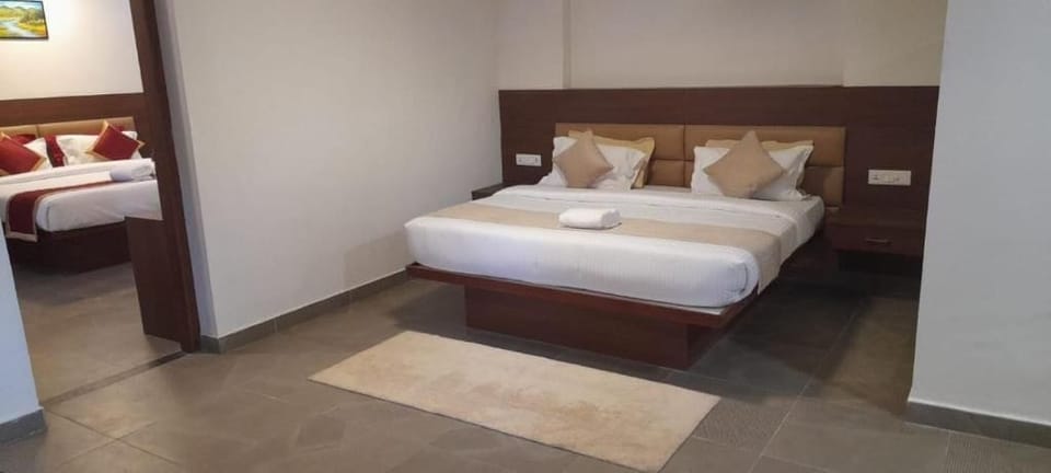 Deluxe Double Room, Garden View