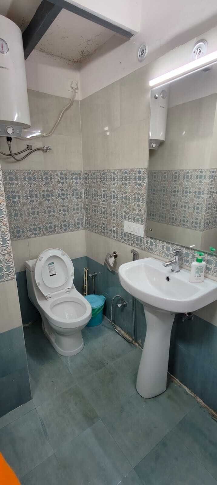 Villa, Mountain View | Bathroom | Shower, free toiletries, slippers, soap