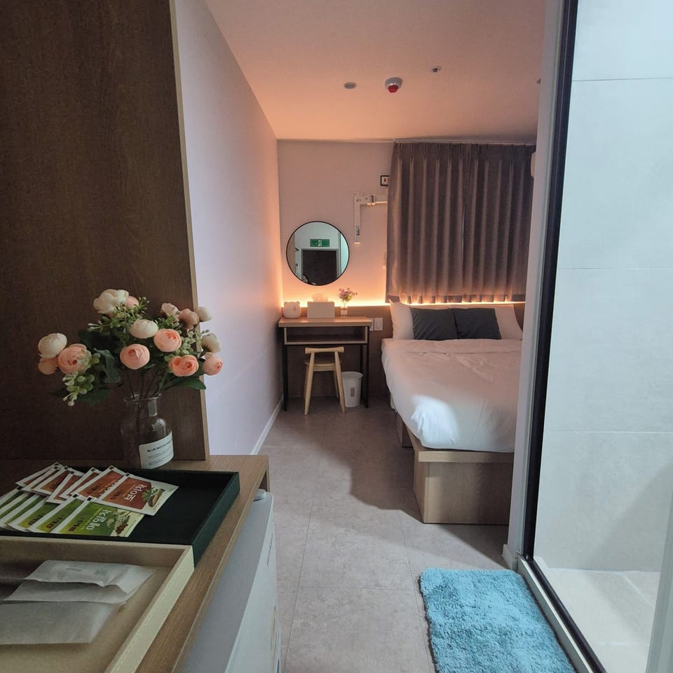 Deluxe Double Room, Private Bathroom | WiFi (free)