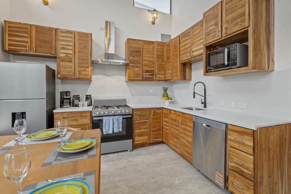 Enjoy a fully stocked kitchen with generous counter space.