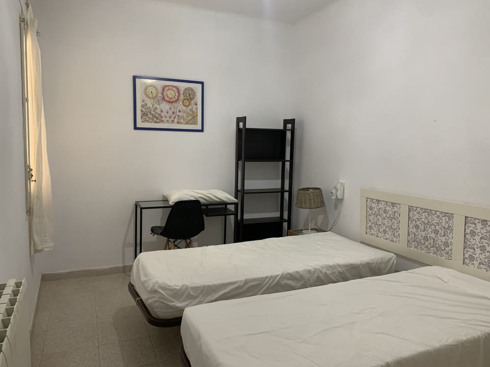 Apartment, 3 Bedrooms, Smoking, Balcony | 4 bedrooms