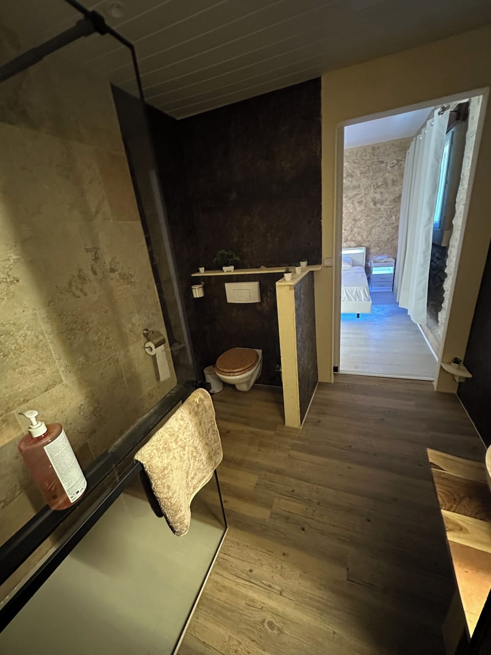 GREG HOUSE Bed and Breakfast in Provence