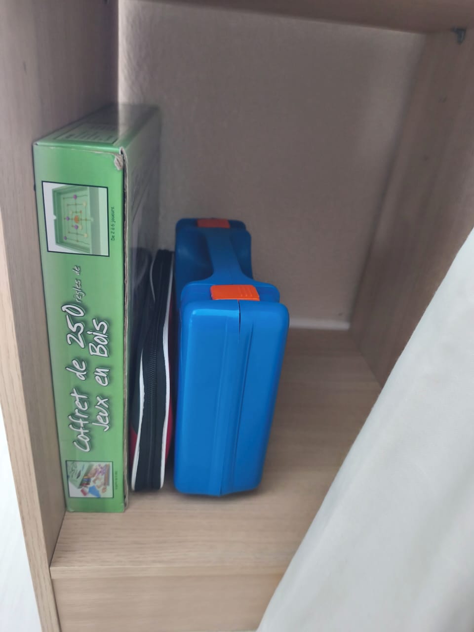 Bathroom amenities