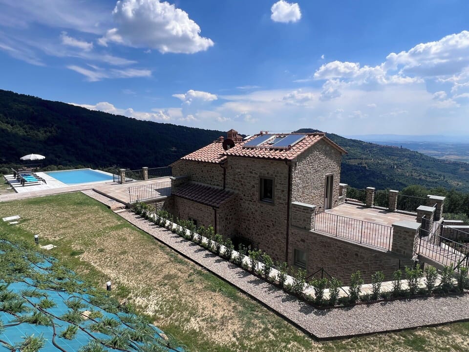 Building Exterior, Outdoor, Pool, Scenic View, Spring