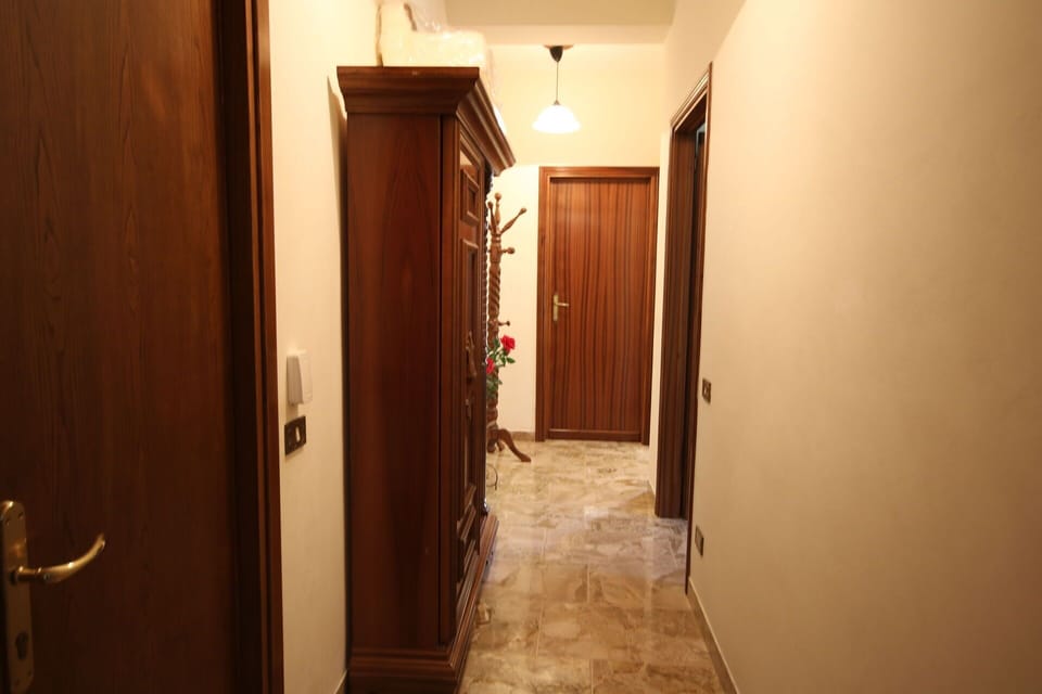 Autumn, Room Detail, Spring, Summer, Winter