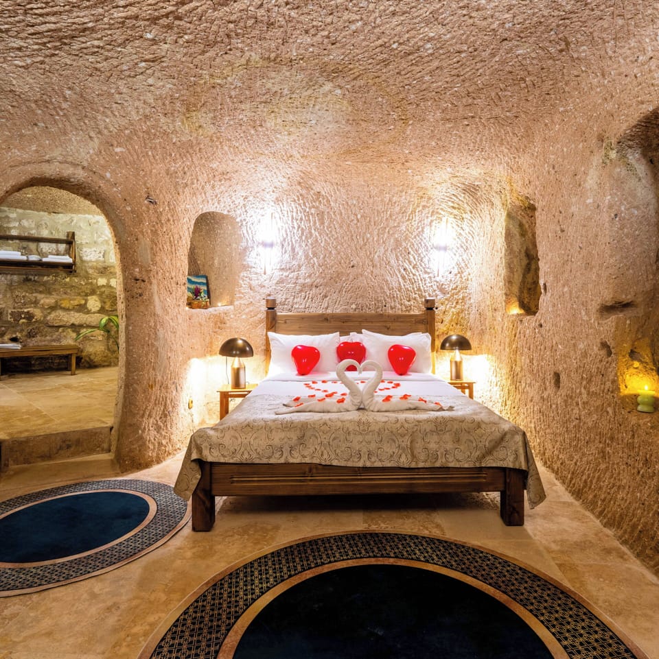 Premium Suite, Private Pool | WiFi (free)