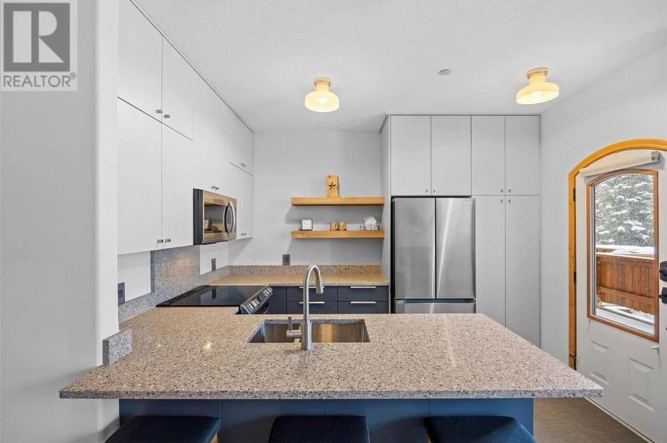 Kitchen 2